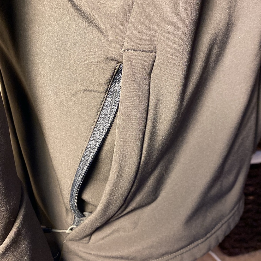 Helly Hansen / Black Jacket Wind Proof, Waterproo… - image 3